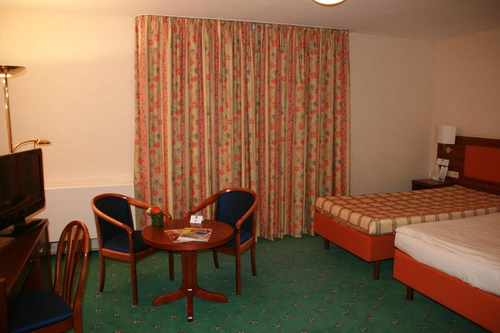 Best Western Hotel Ketterer 슈투트가르트 외부 사진